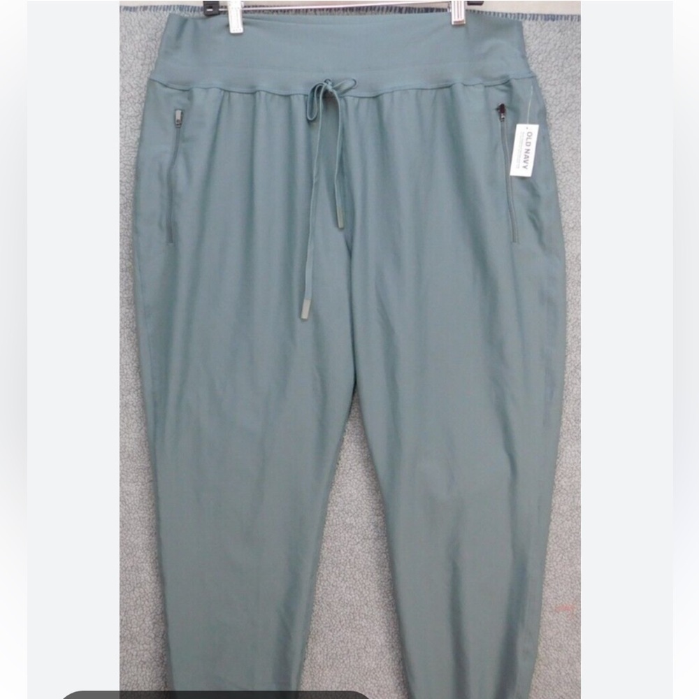 Old Navy, 3X Women’s high-rise jogger, ankle,power soft, go dry, zip pocket Teal